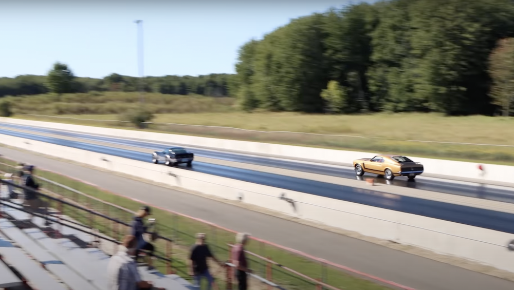 1978 Corvette vs 1970 Ford Mustang Boss 302