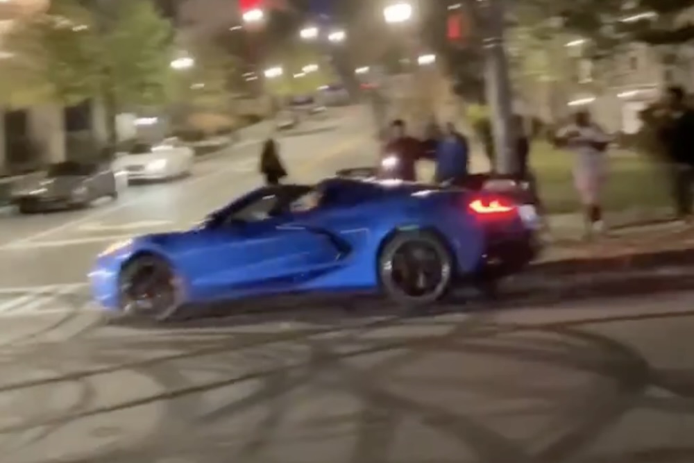 C8 Corvette Driver Hits Curb