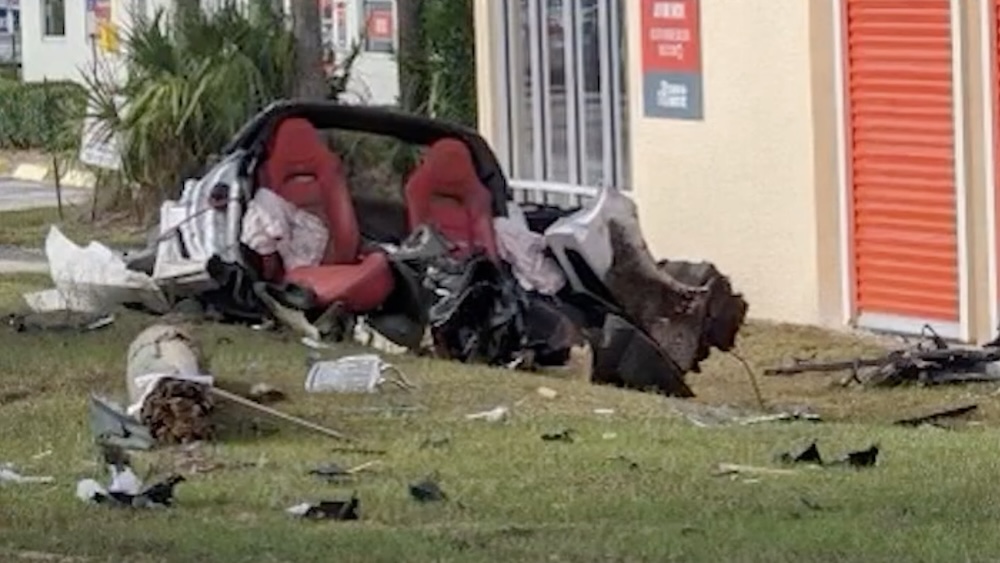 Corvette and Mustang Street Racing Crash