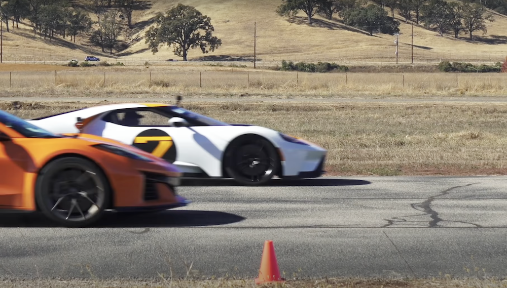 C8 Corvette Z06 vs Ford GT Drag Race