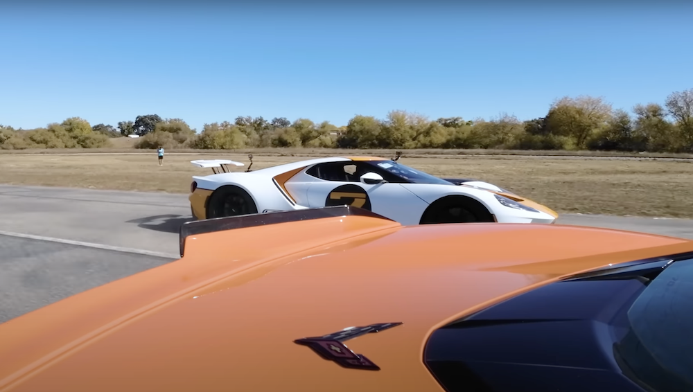 C8 Corvette Z06 vs Ford GT Drag Race