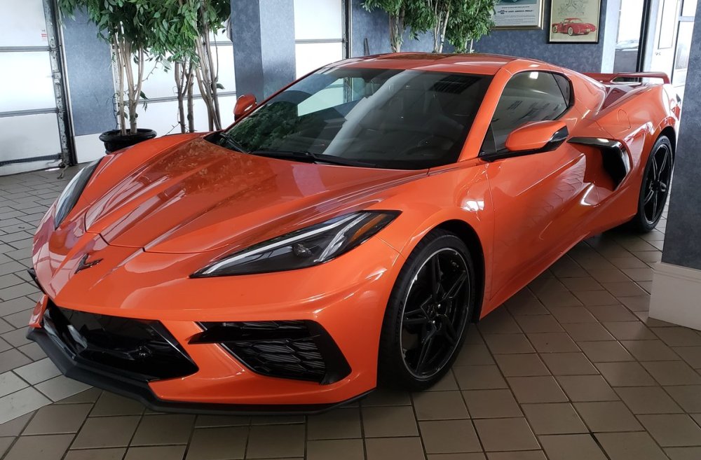 Sebring Orange Stingray