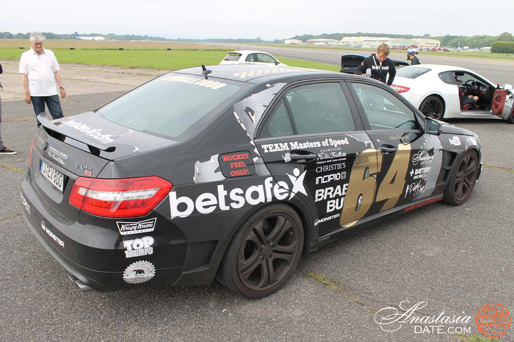 Team AnastasiaDate at the Top Gear Test Track (11)