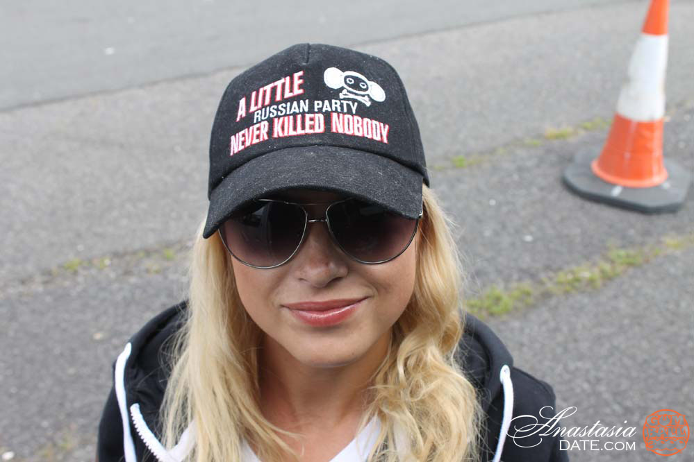 Team AnastasiaDate at the Top Gear Test Track (13)