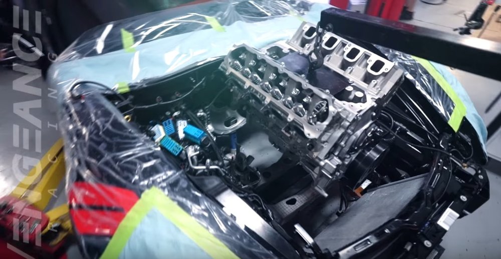 Evil GS Corvette Engine Goes In