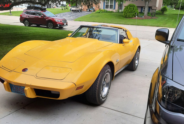 Marianne & Mike's yellow 1976