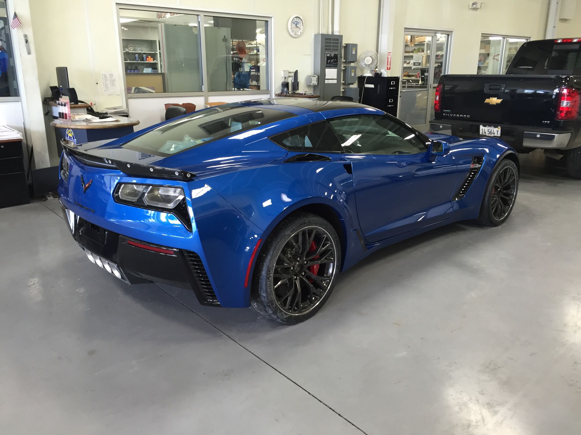 z06